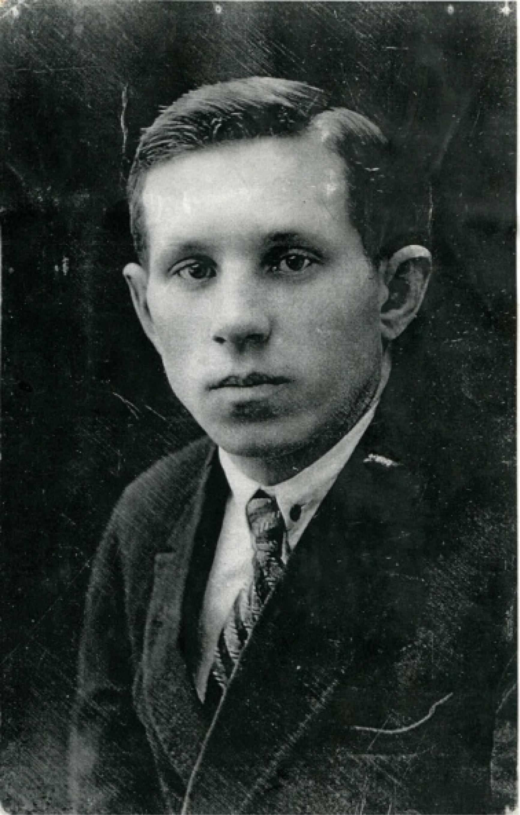 Новожилов Виктор Павлович 1911 г р замполит 102 гв СП 35 Гв СД Новожилов Виктор Павлович